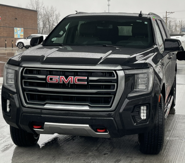 GMC Yukon XL AT4